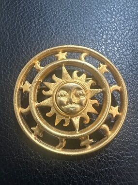 Gold Sun and Stars Medallion Pin